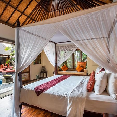 Villa Saffron Seminyak  Exterior photo