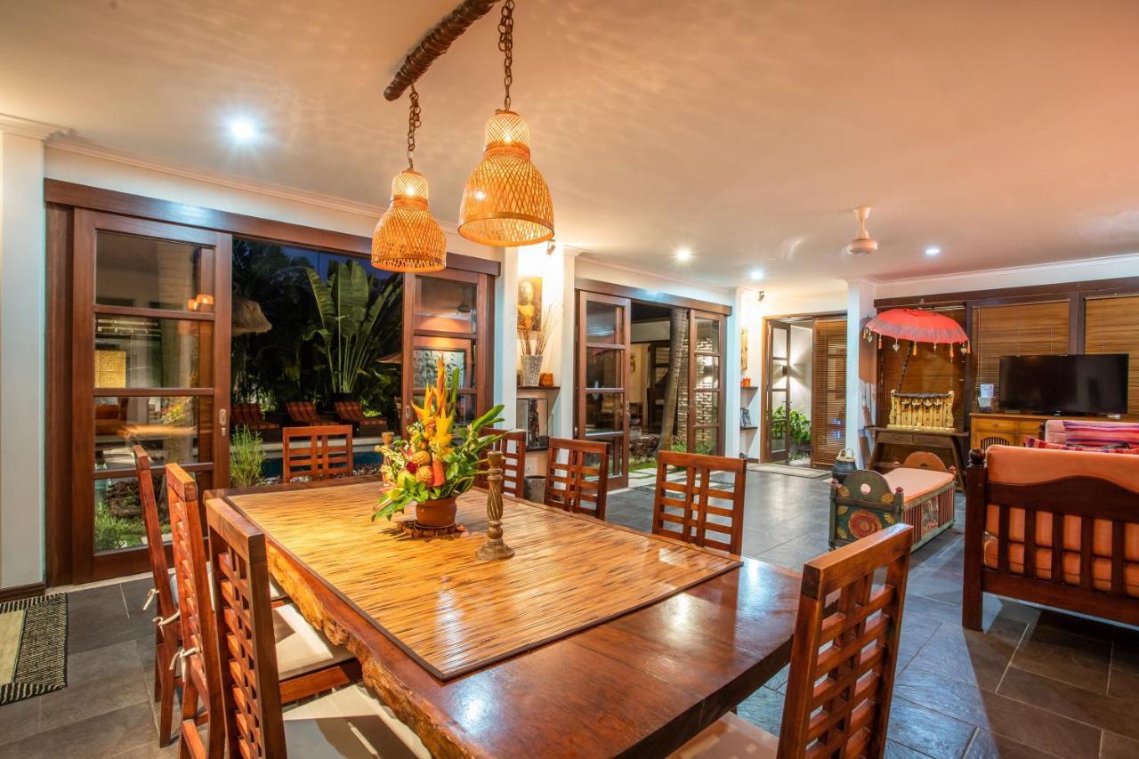 Villa Saffron Seminyak  Exterior photo